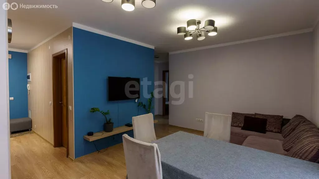 2-комнатная квартира: Тюмень, улица Ю.-Р.Г. Эрвье, 24к1 (58.7 м) - Фото 2