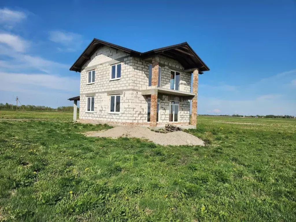 Дом в Калининградская область, Полесский муниципальный округ, пос. ... - Фото 1