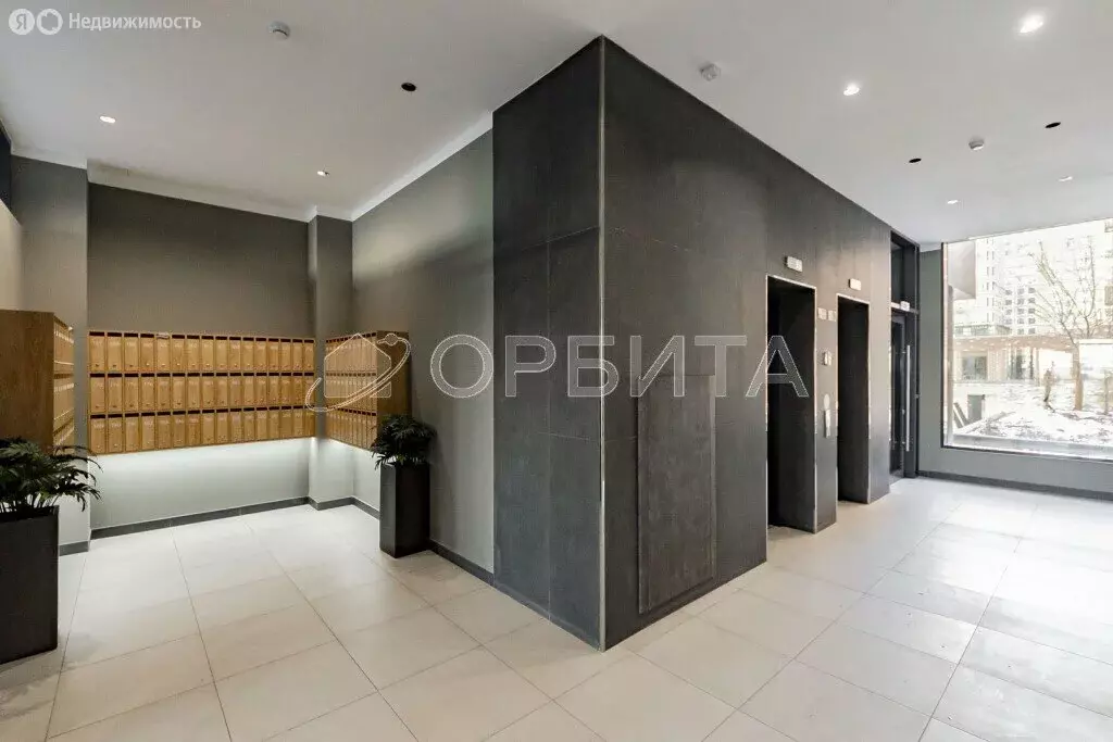 1-комнатная квартира: Тюмень, улица Эльвиры Федоровой, 1к1 (45.3 м) - Фото 0