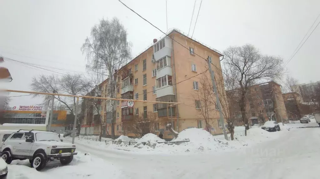 2-к кв. Свердловская область, Екатеринбург ул. Победы, 15 (45.0 м) - Фото 2