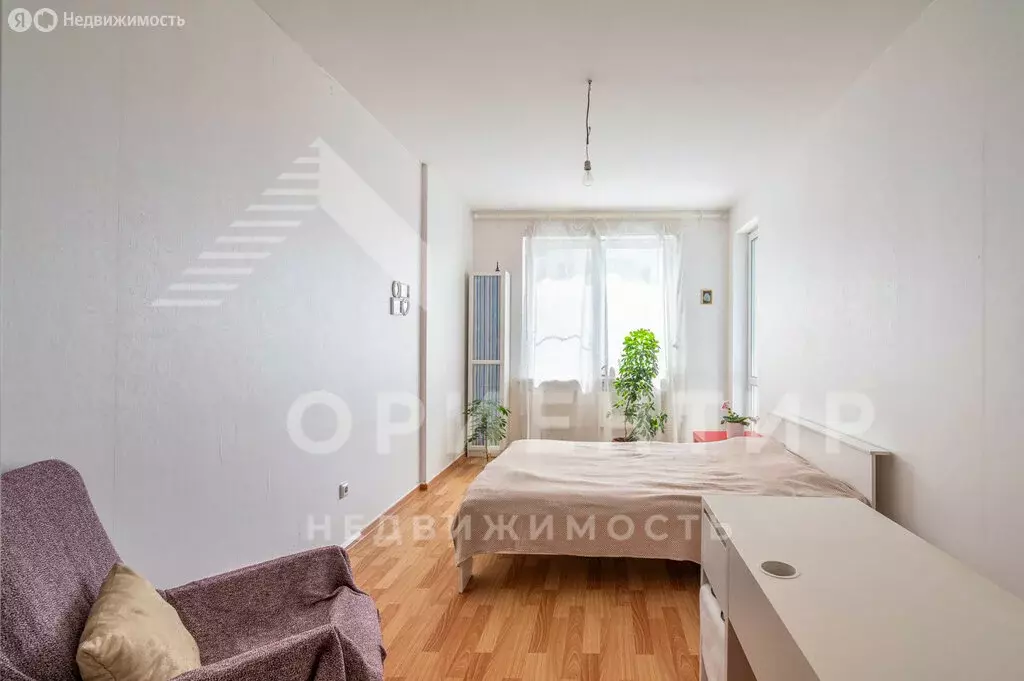 1-комнатная квартира: Екатеринбург, улица Краснолесья, 137 (37.8 м) - Фото 0