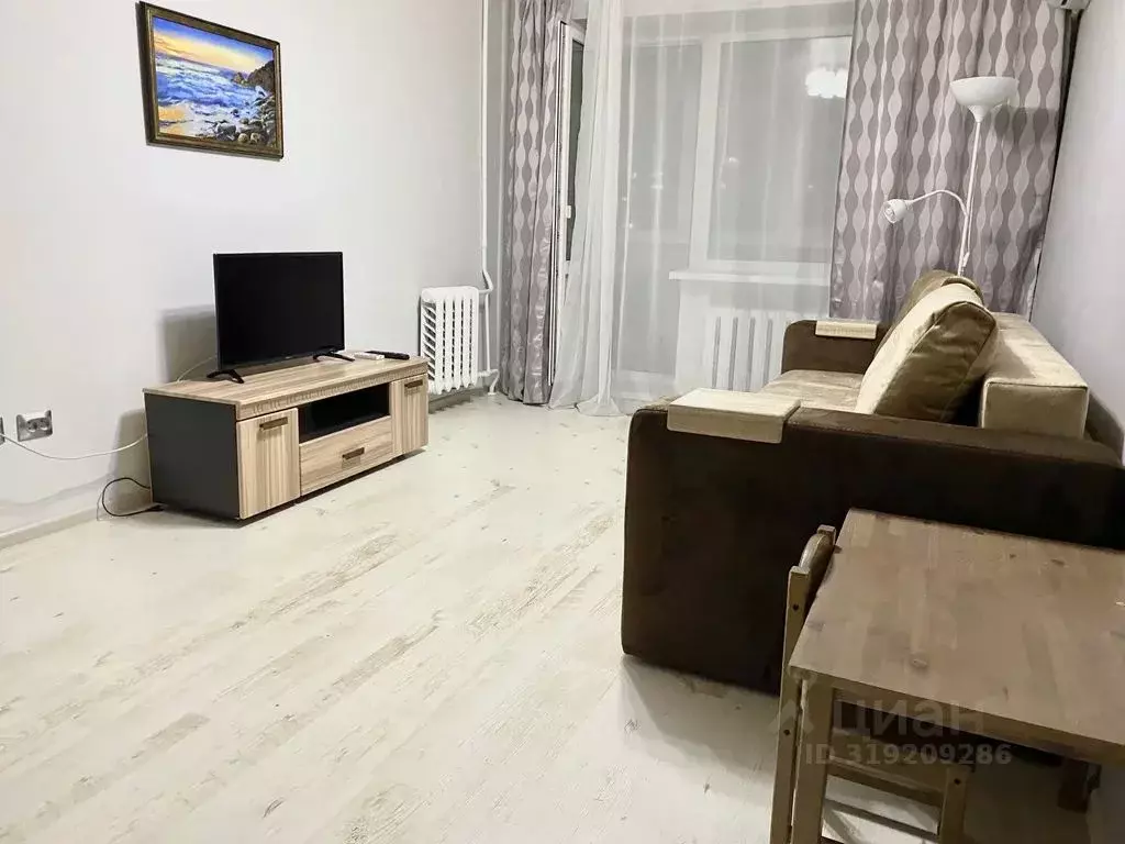 2-к кв. Приморский край, Владивосток ул. Станюковича, 39 (46.0 м) - Фото 1