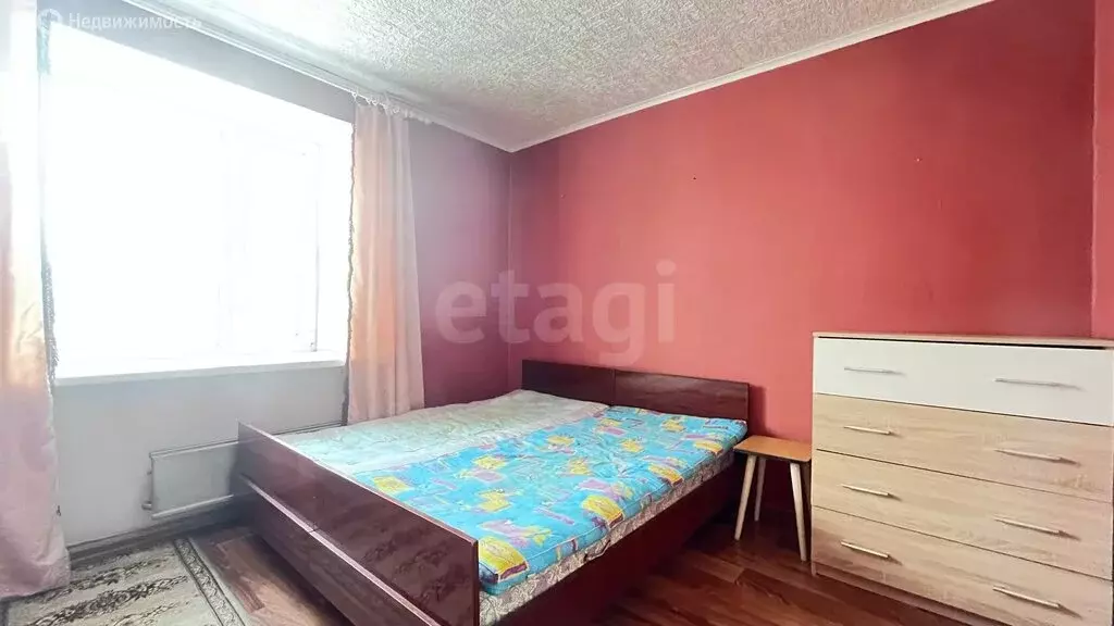 3-комнатная квартира: Тюмень, улица Малыгина, 5 (62 м) - Фото 1