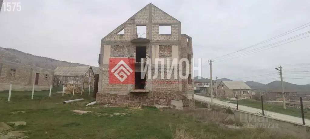 Дом в Крым, Судак городской округ, с. Веселое ул. Персиковая (300 м) - Фото 1