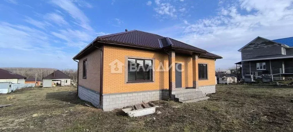 Дом в Белгородская область, Белгородский район, Беловское с/пос, с. ... - Фото 1