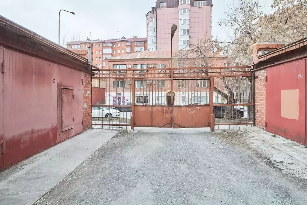Гараж в Тюменская область, Тюмень ул. Сакко, 32 (23 м) - Фото 1