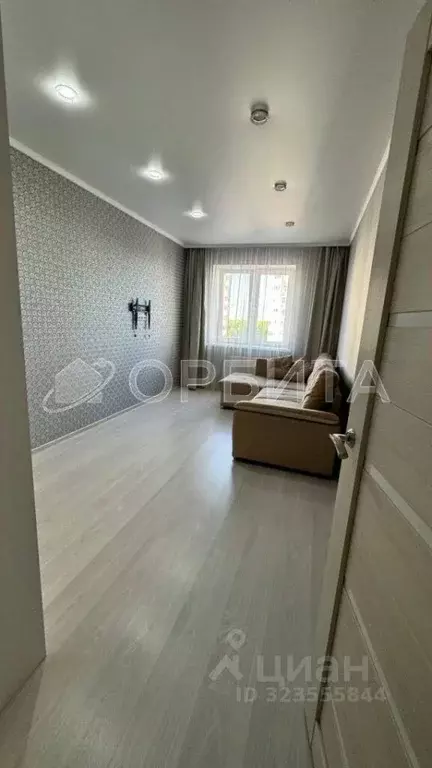 1-к кв. Тюменская область, Тюмень ул. Мельникайте, 2к5 (41.8 м) - Фото 2