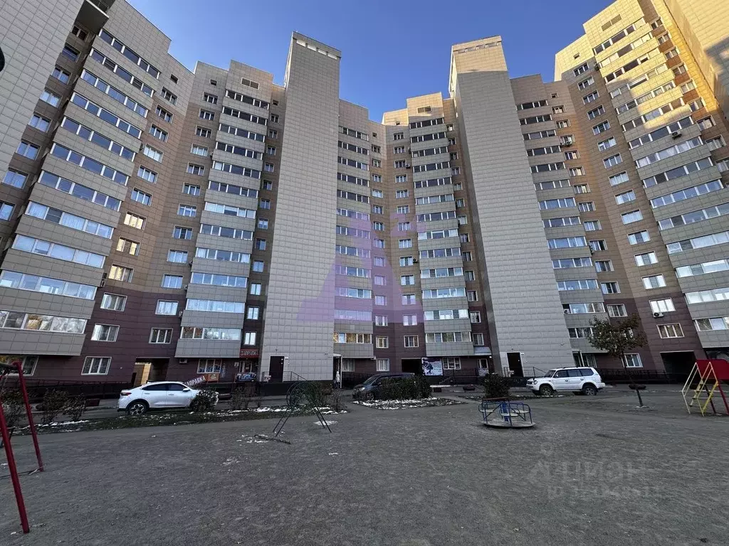 2-к кв. Алтайский край, Барнаул ул. Антона Петрова, 254 (51.4 м) - Фото 1