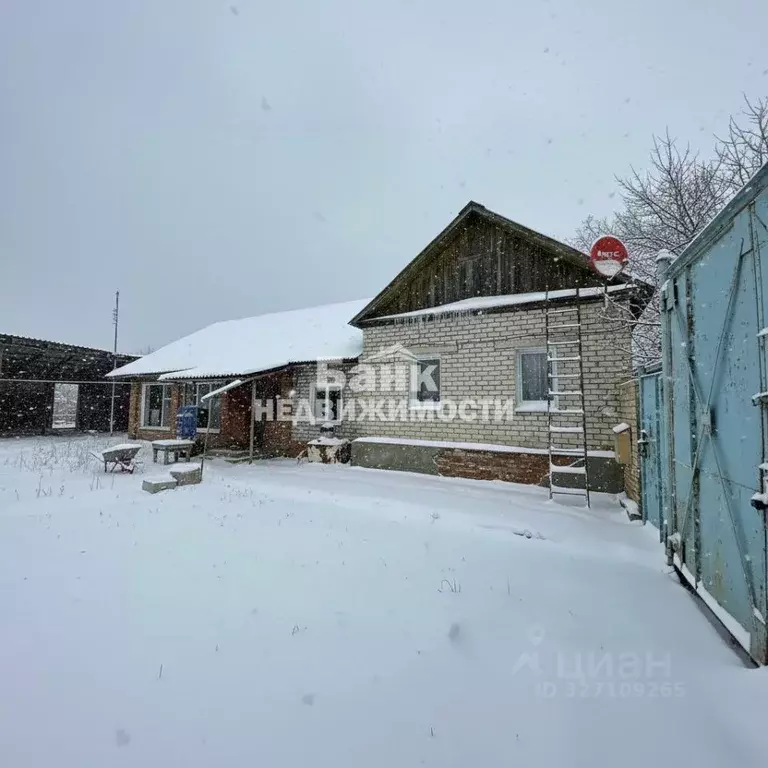 Дом в Саратовская область, Балаковский район, Натальинское ... - Фото 1