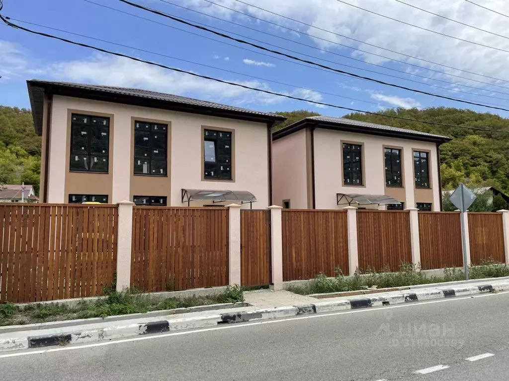 Дом в Краснодарский край, Геленджик муниципальное образование, с. ... - Фото 1