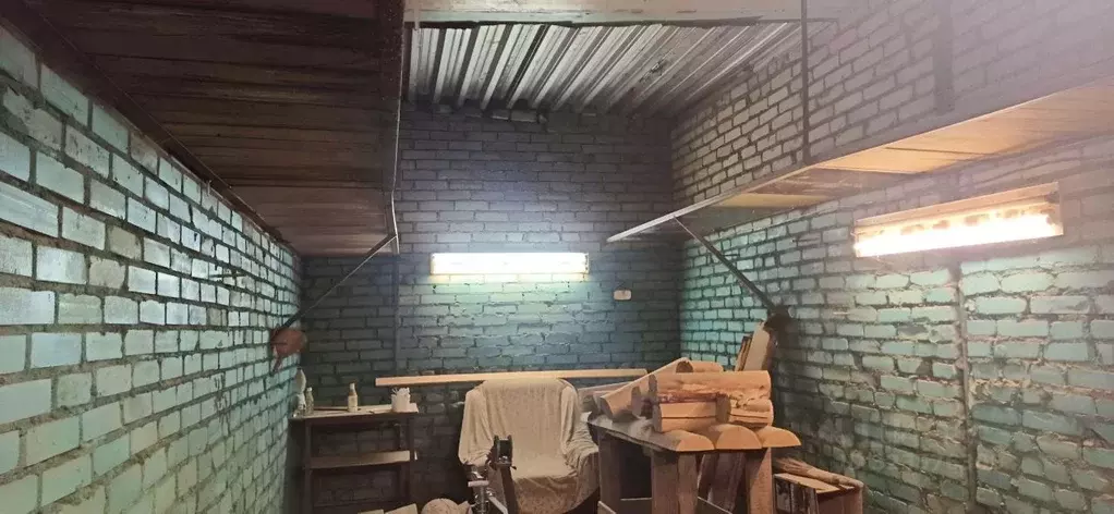 Гараж в Самарская область, Тольятти ул. Дзержинского, 62 (18 м) - Фото 1