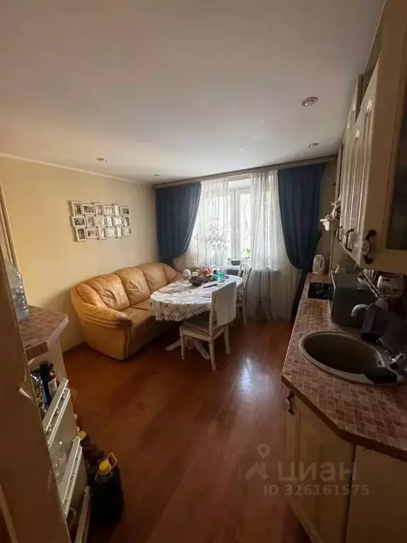 3-к кв. Саратовская область, Саратов ул. 2-я Садовая, 28/34 (100.0 м) - Фото 1