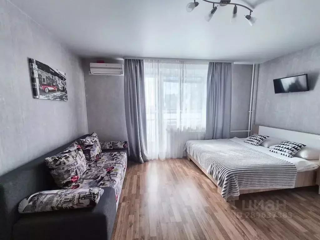 Студия Челябинская область, Челябинск ул. 40-летия Победы, 44 (28.0 м) - Фото 1