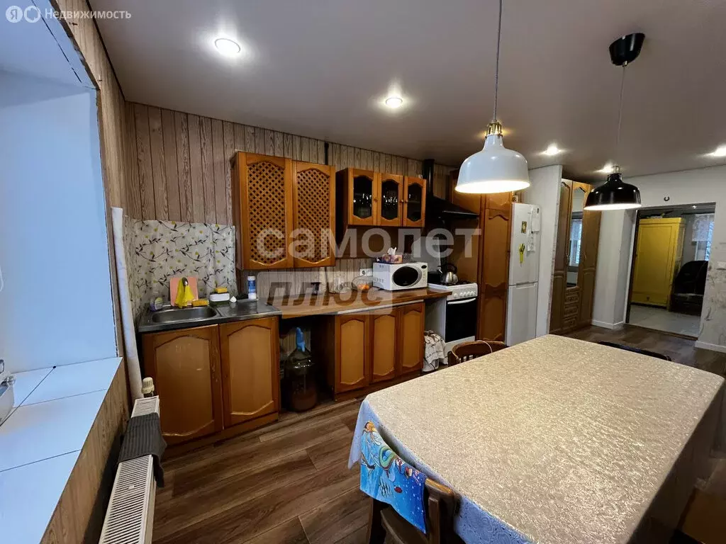 Дом в Краснооктябрьский, посёлок городского типа Краснооктябрьский, ... - Фото 2