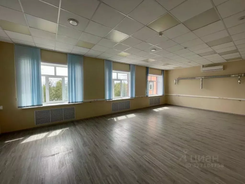 Помещение свободного назначения в Калужская область, Калуга ш. ... - Фото 2