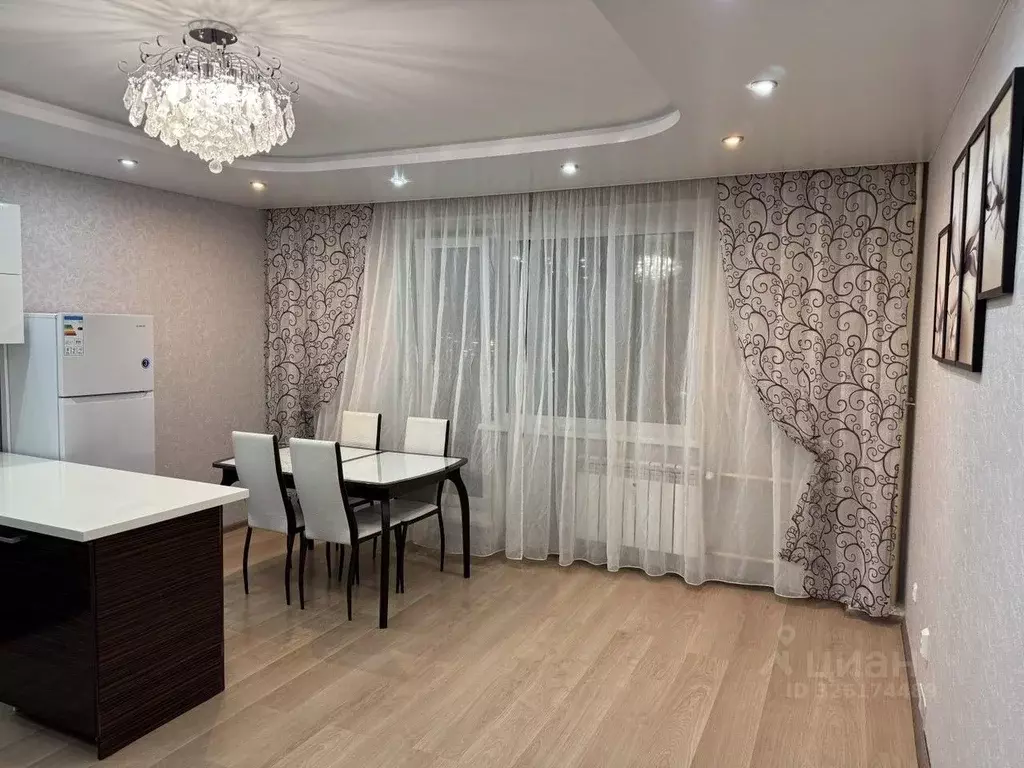 3-к кв. Челябинская область, Челябинск ул. Петра Сумина, 26 (70.0 м) - Фото 2