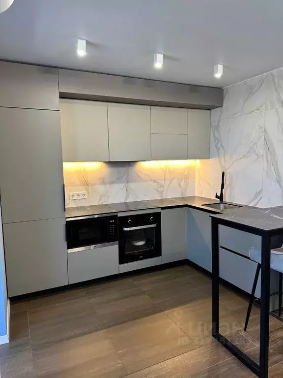 1-к кв. Севастополь ул. Токарева, 18Б (48.8 м) - Фото 0