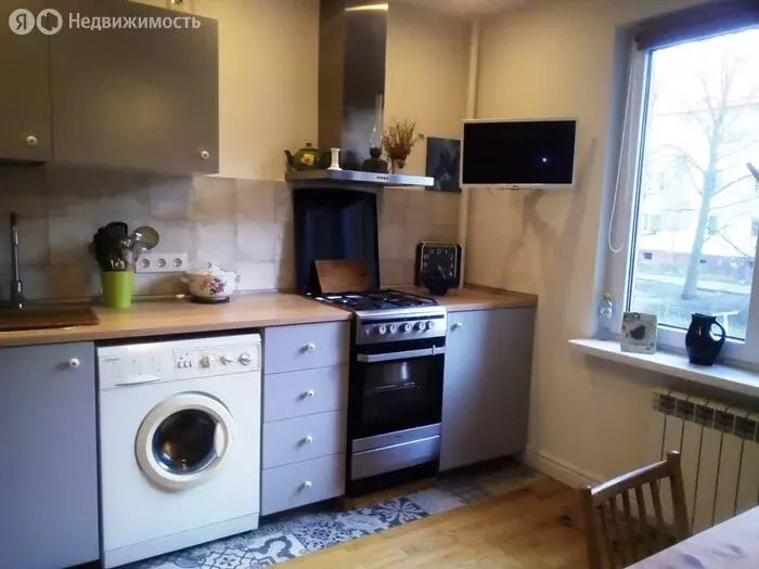 1-комнатная квартира: Калининград, улица Юрия Гагарина, 113 (41 м) - Фото 2