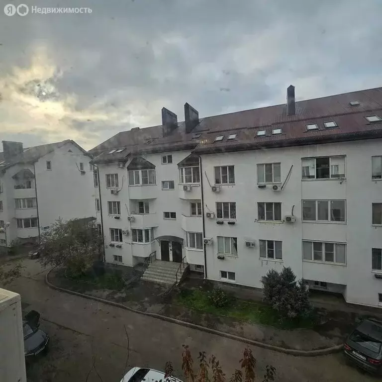 2-комнатная квартира: Краснодар, улица Генерала Петрова, 27 (61.6 м) - Фото 2