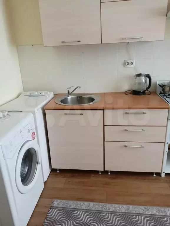 1-к. квартира, 32 м, 1/3 эт. - Фото 0