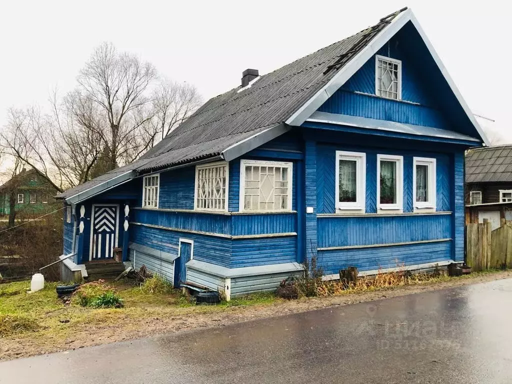 Дом в Новгородская область, Новгородский район, Бронницкое с/пос, д. ... - Фото 0