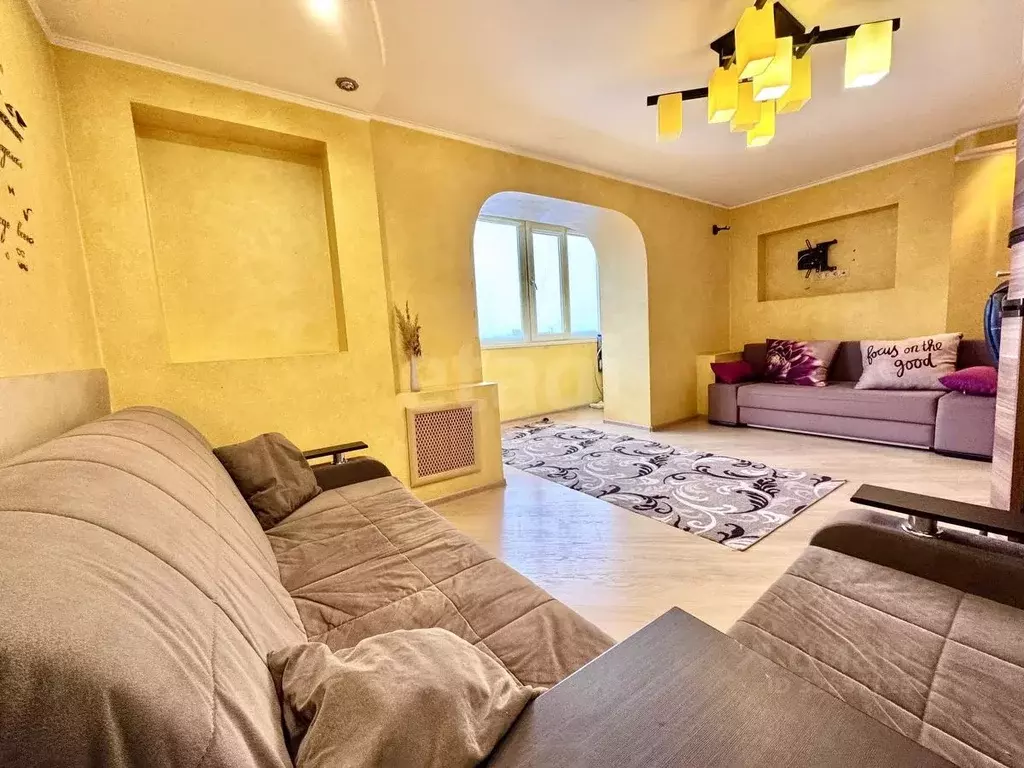 3-к кв. Московская область, Клин ул. Гагарина, 6 (71.3 м) - Фото 1