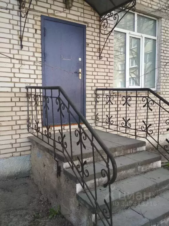 Офис в Чувашия, Чебоксары ул. Шумилова, 20 (55 м) - Фото 1