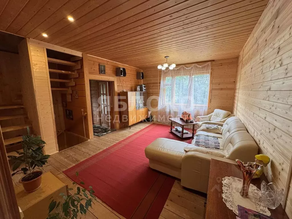 Дом в Пермский край, Усолье Усольский район, ул. Аникина, 104 (244 м) - Фото 1