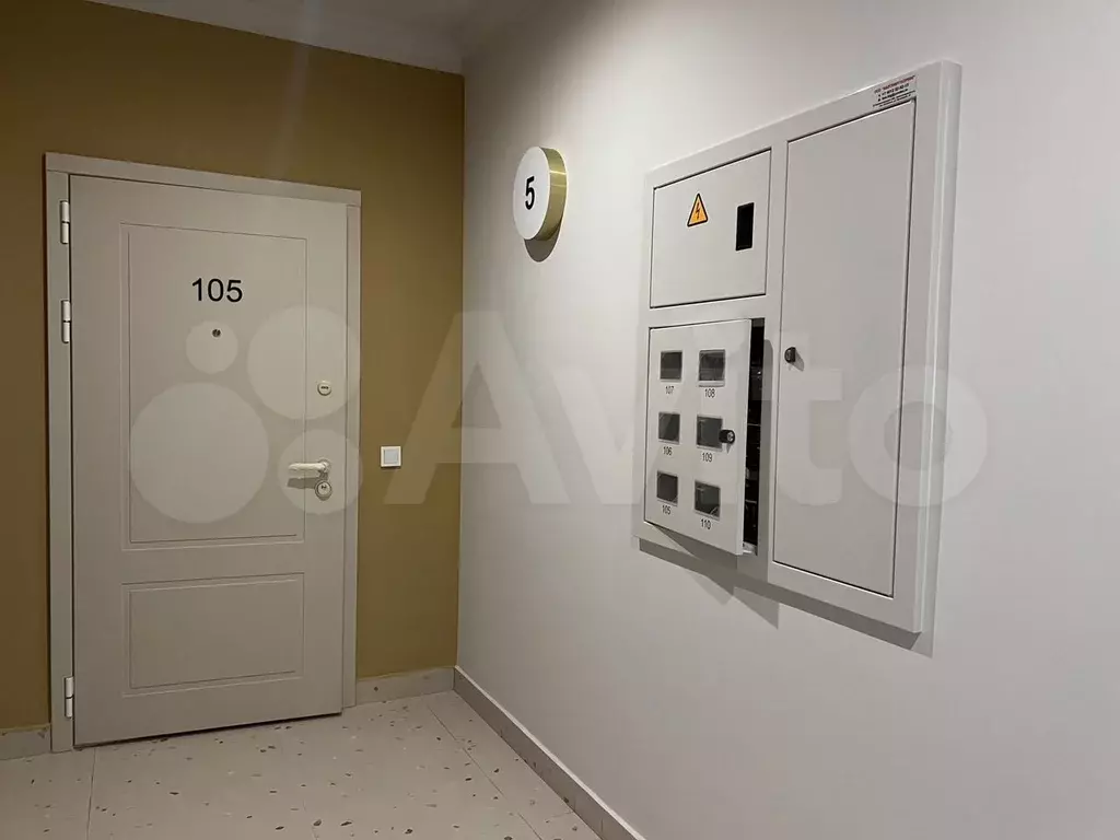 1-к. квартира, 40 м, 1/9 эт. - Фото 1