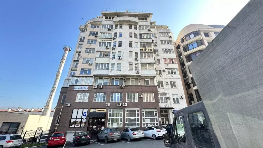 2-к кв. Краснодарский край, Новороссийск ул. Губернского, 28 (99.0 м) - Фото 0