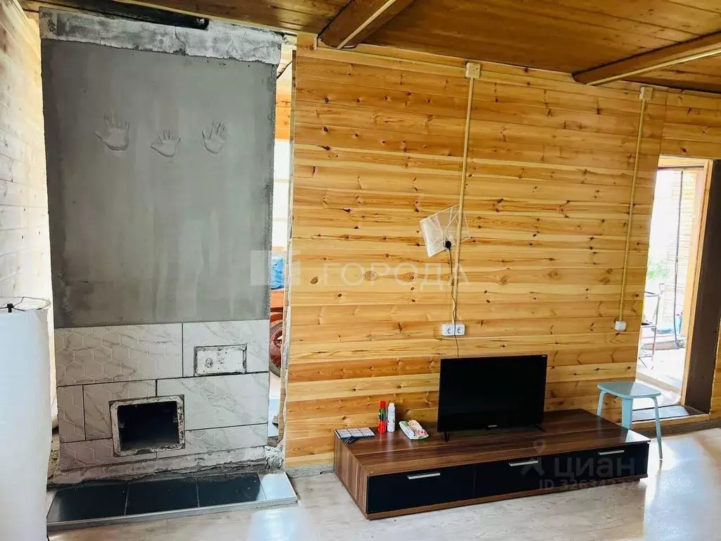 Дом в Кемеровская область, Новокузнецкий муниципальный округ, Любитель ... - Фото 1