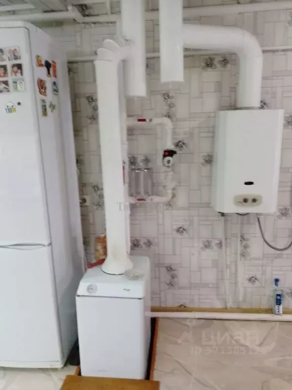 Дом в Тульская область, Щекинский район, Крапивенское с/пос, с. Пришня ... - Фото 1