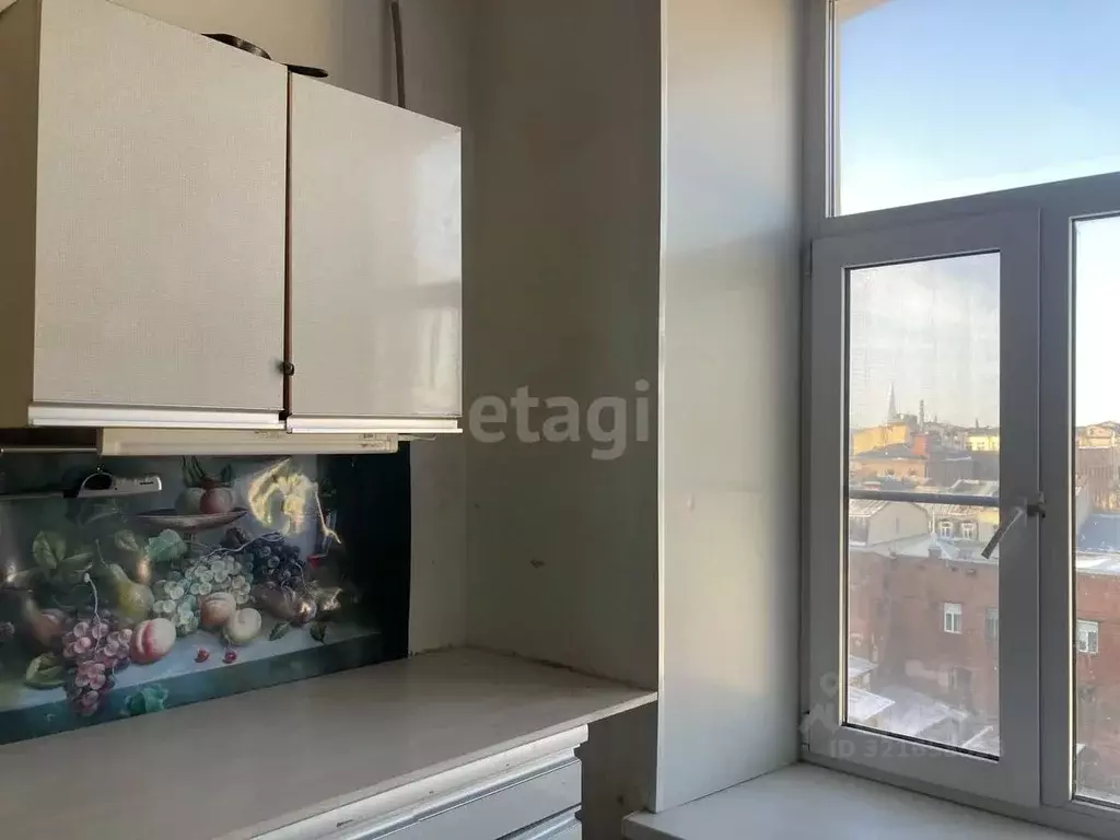 Комната Санкт-Петербург 5-я Васильевского острова линия, 64 (21.3 м) - Фото 1