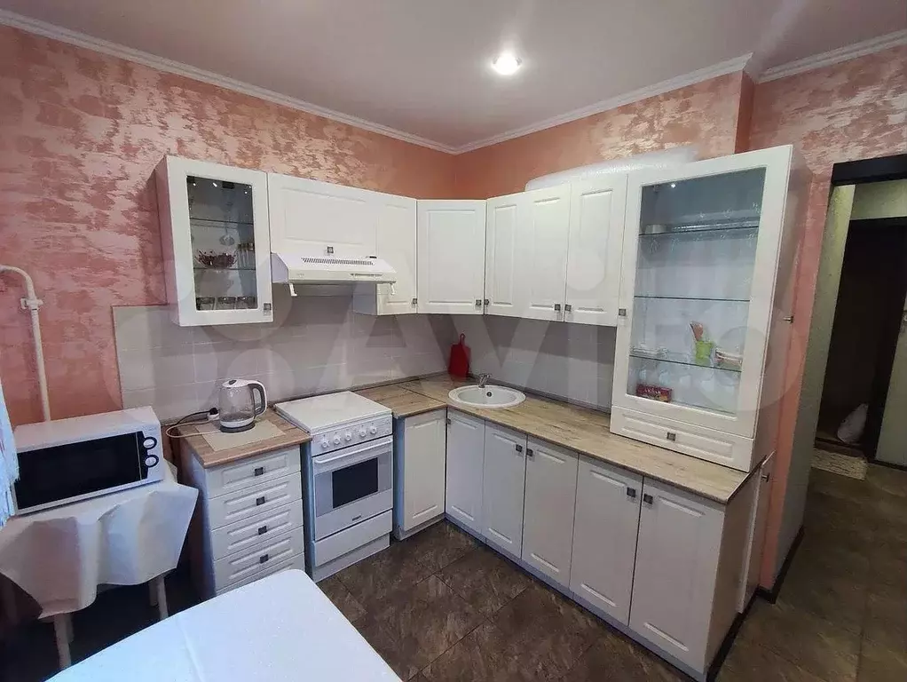 1-к. квартира, 40 м, 4/9 эт. - Фото 0