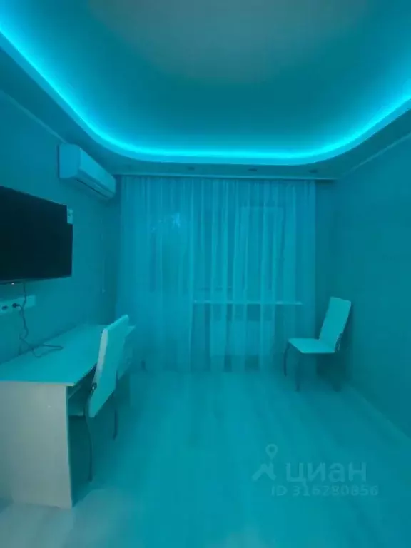 1-к кв. Калмыкия, Элиста ул. Илишкина, 1 (30.5 м) - Фото 0