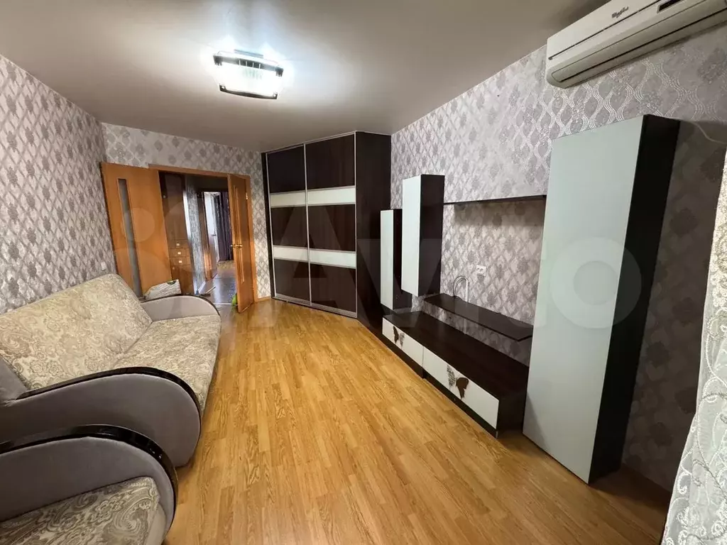 2-к. квартира, 50 м, 4/10 эт. - Фото 1