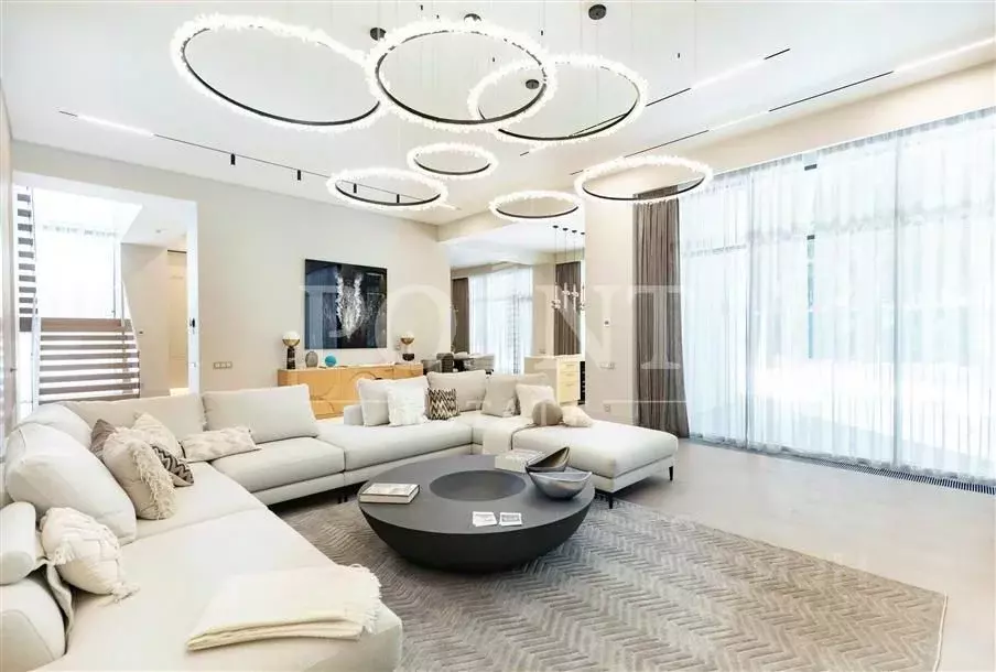 Коттедж в Московская область, Одинцовский городской округ, Маслово ... - Фото 1