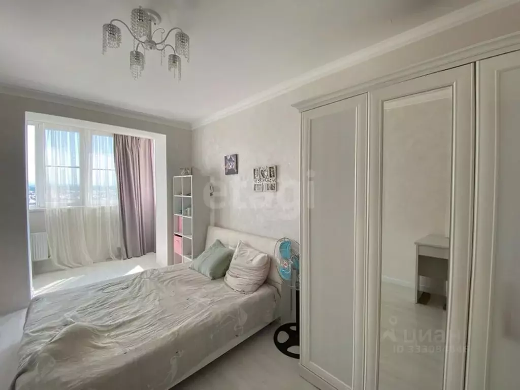 3-к кв. Карачаево-Черкесия, Черкесск Октябрьская ул., 325Б (89.7 м) - Фото 1
