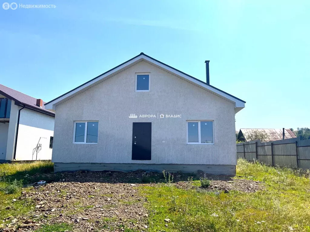 Дом в Ташбулатово, Молодёжная улица, 70 (100 м) - Фото 1