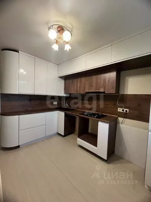 4-к кв. Коми, Усинск ул. Строителей, 15А (78.4 м) - Фото 1