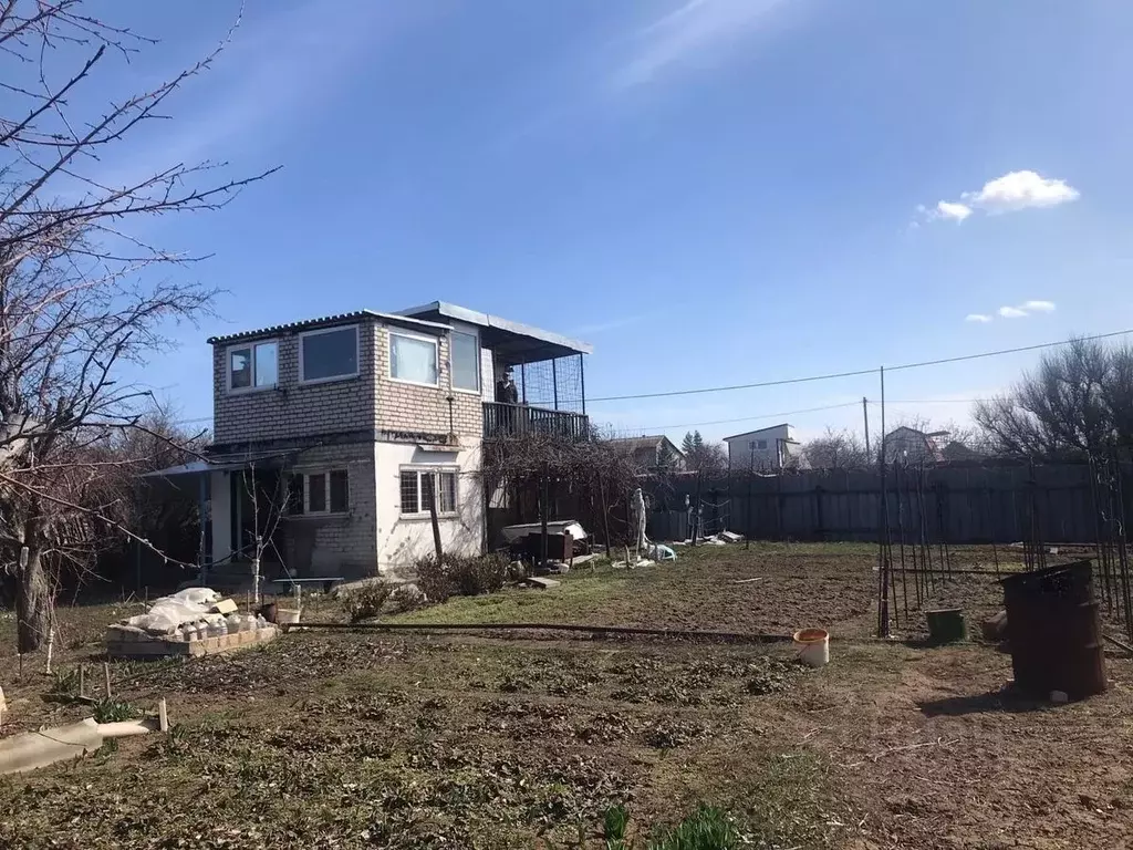 Дом в Волгоградская область, Городищенский район, Ерзовское городское ... - Фото 1