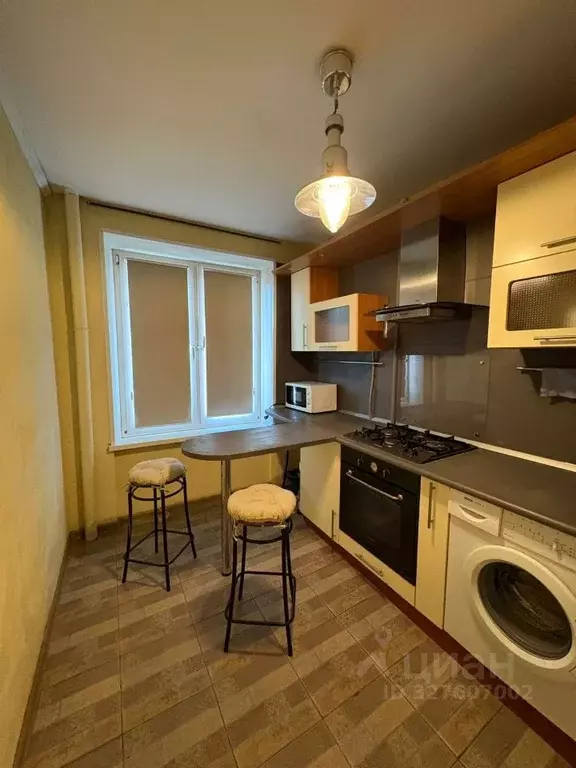 2-к кв. Москва ул. Константина Симонова, 7 (37.6 м) - Фото 2