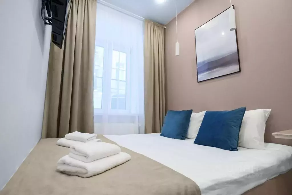 Комната Санкт-Петербург Английский просп., 30 (13.0 м) - Фото 0