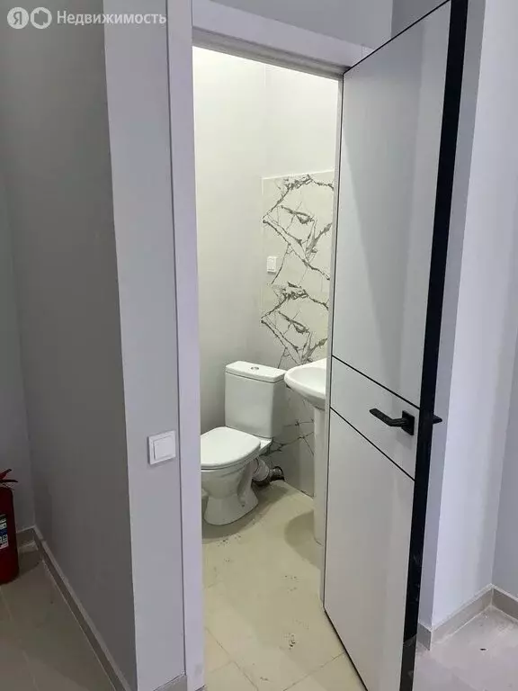 Офис (90 м) - Фото 1