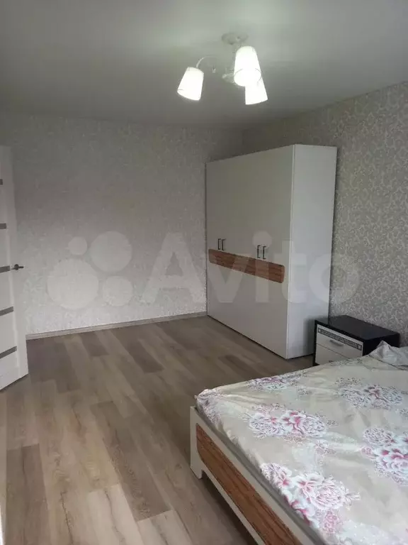 1-к. квартира, 40 м, 8/9 эт. - Фото 1