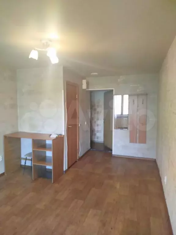 Комната 14 м в 4-к., 5/5 эт. - Фото 1