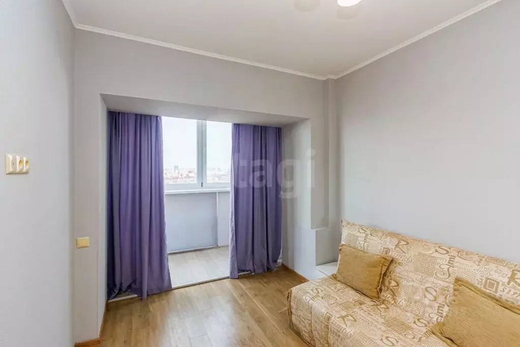 1-к кв. Тюменская область, Тюмень ул. Самарцева, 3 (54.6 м) - Фото 1