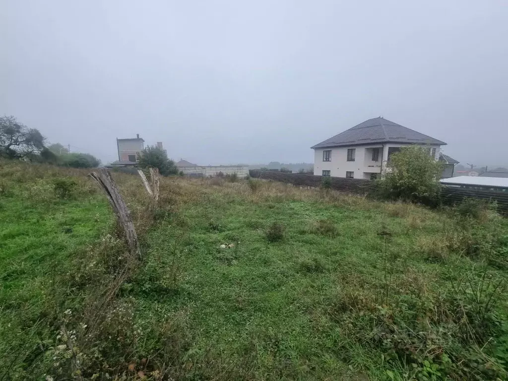 Участок в Кабардино-Балкария, Тырныауз Эльбрусский район, Эльбрусский ... - Фото 0