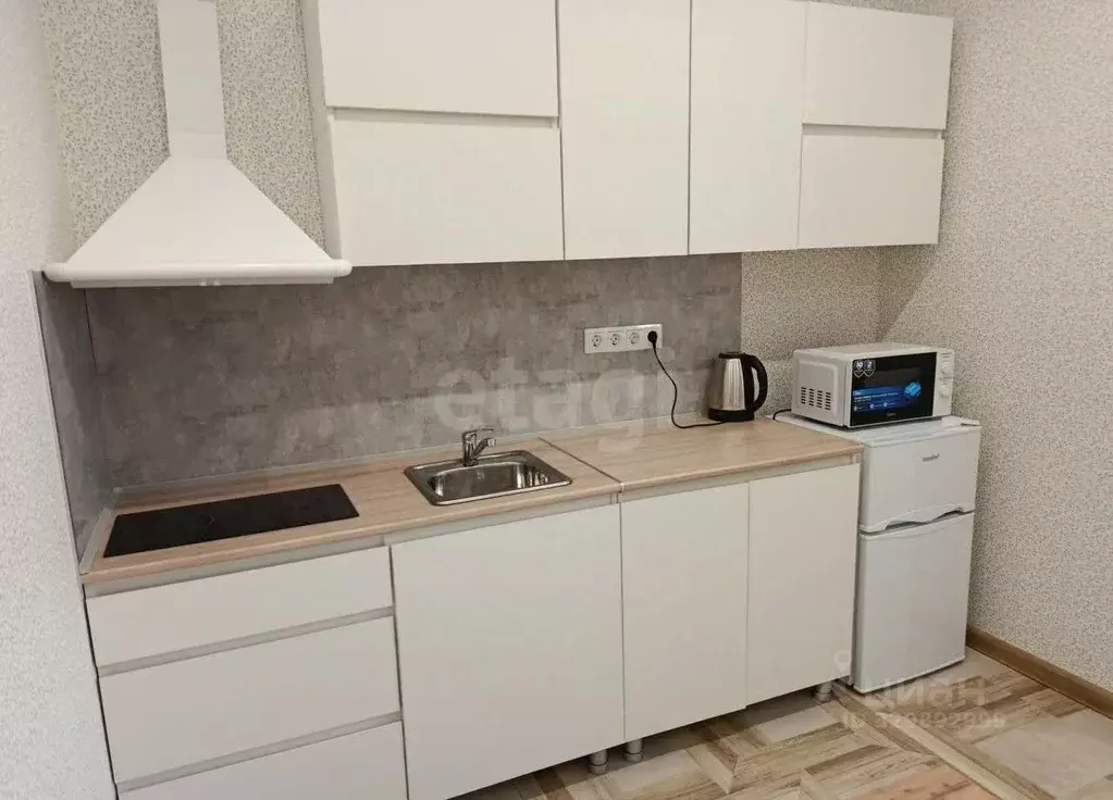 Студия Алтайский край, Барнаул просп. Строителей, 18к1 (36.35 м) - Фото 1