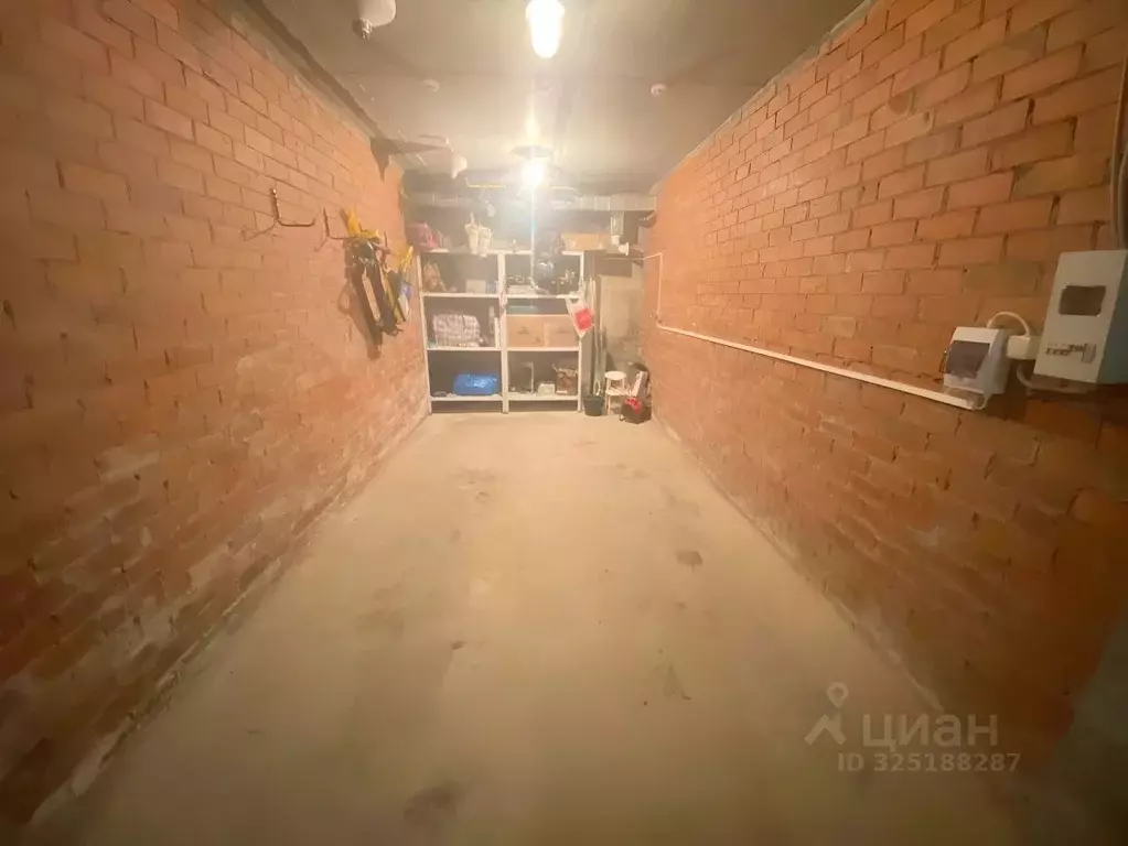 Гараж в Свердловская область, Екатеринбург ул. Белинского, 137 (17 м) - Фото 2